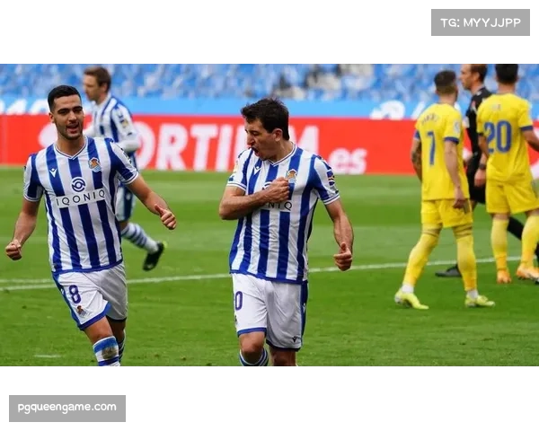 皇家社会奥斯卡松梅开二度但防守端被比尼亚斯两分钟双响